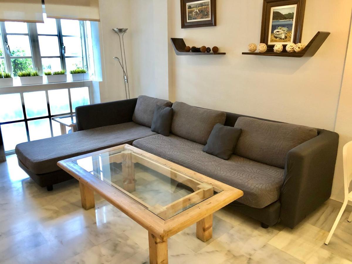 El Cortijuelo. Magnificent Triplex Terraced House With Rooftop Of 18M2, Overlooking The Sea. Parking Torremolinos Kültér fotó