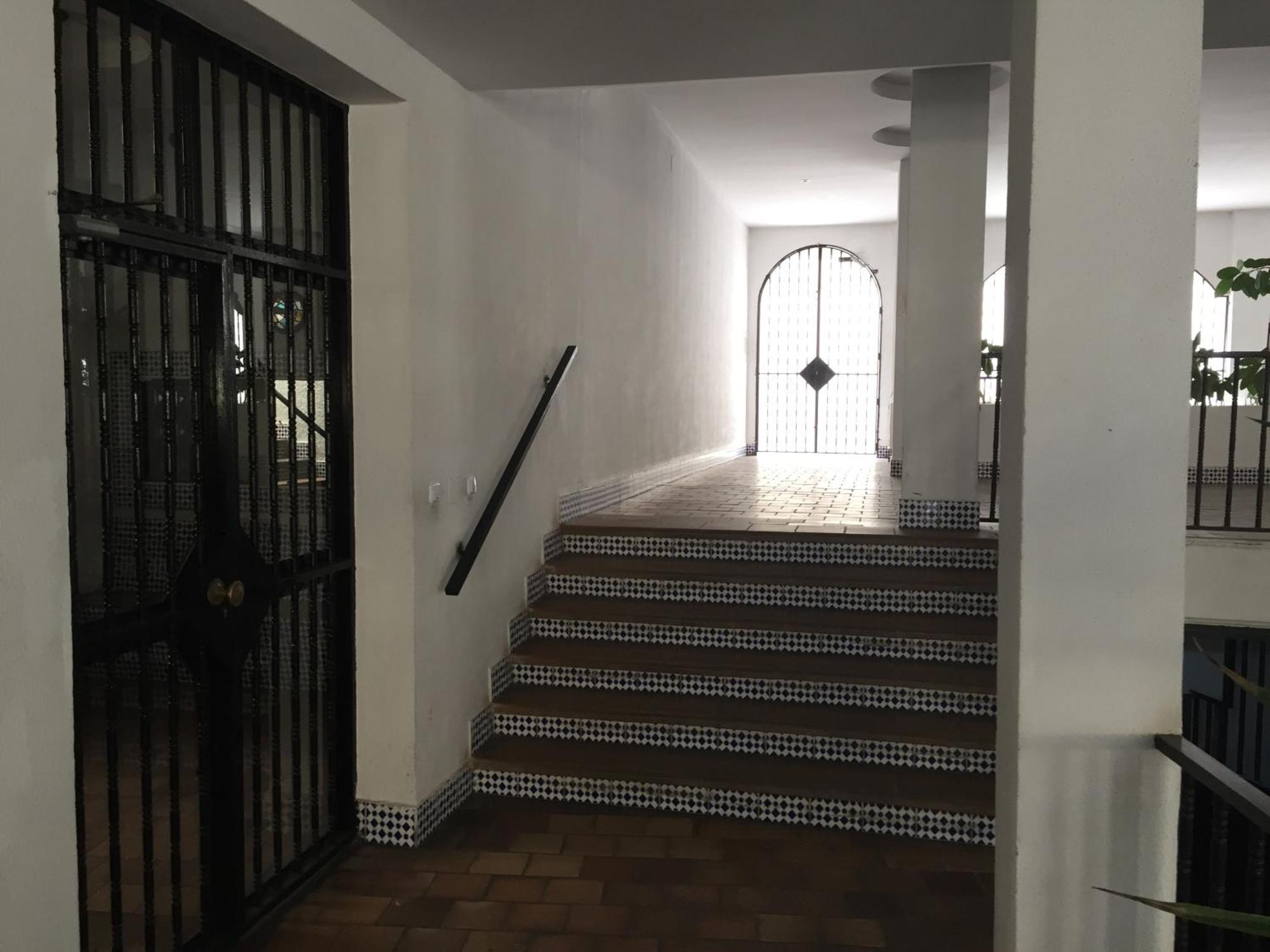 El Cortijuelo. Magnificent Triplex Terraced House With Rooftop Of 18M2, Overlooking The Sea. Parking Torremolinos Kültér fotó